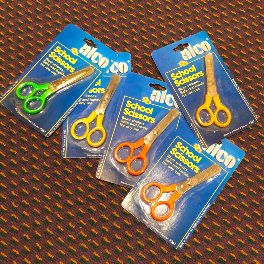 5 NWT new school scissors